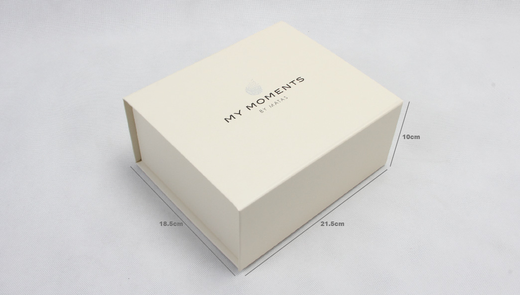 MY Moments Folding Gift Packaging Boxes Size