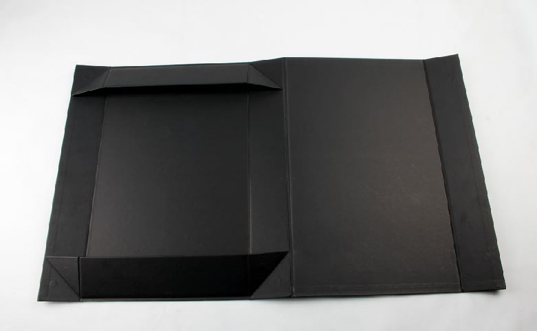 Embossing Black Paper Shirt Box Fold to Flat