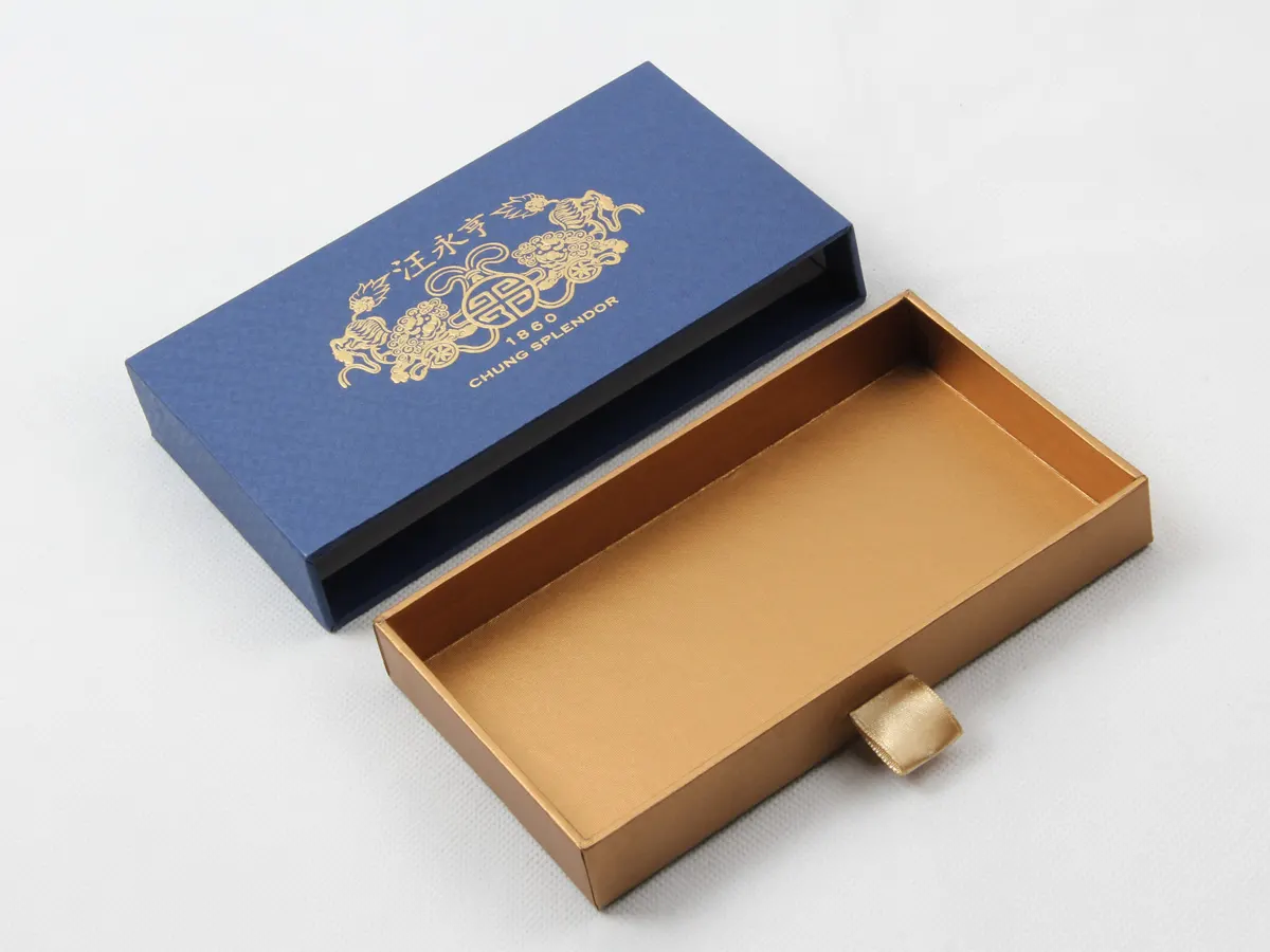 Scarf shop packaging box