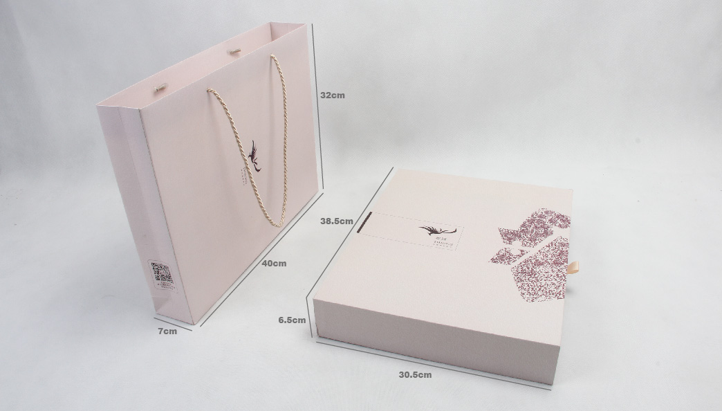 Heart Of The Sea Cheongsam Packaging Boxes Set size