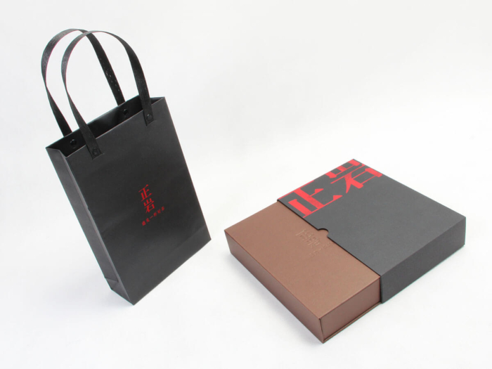 Black Tea Gift Boxes Drawer Open Way