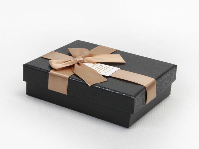 Elegant Black Rigid Chocolate Packaging Boxes Material