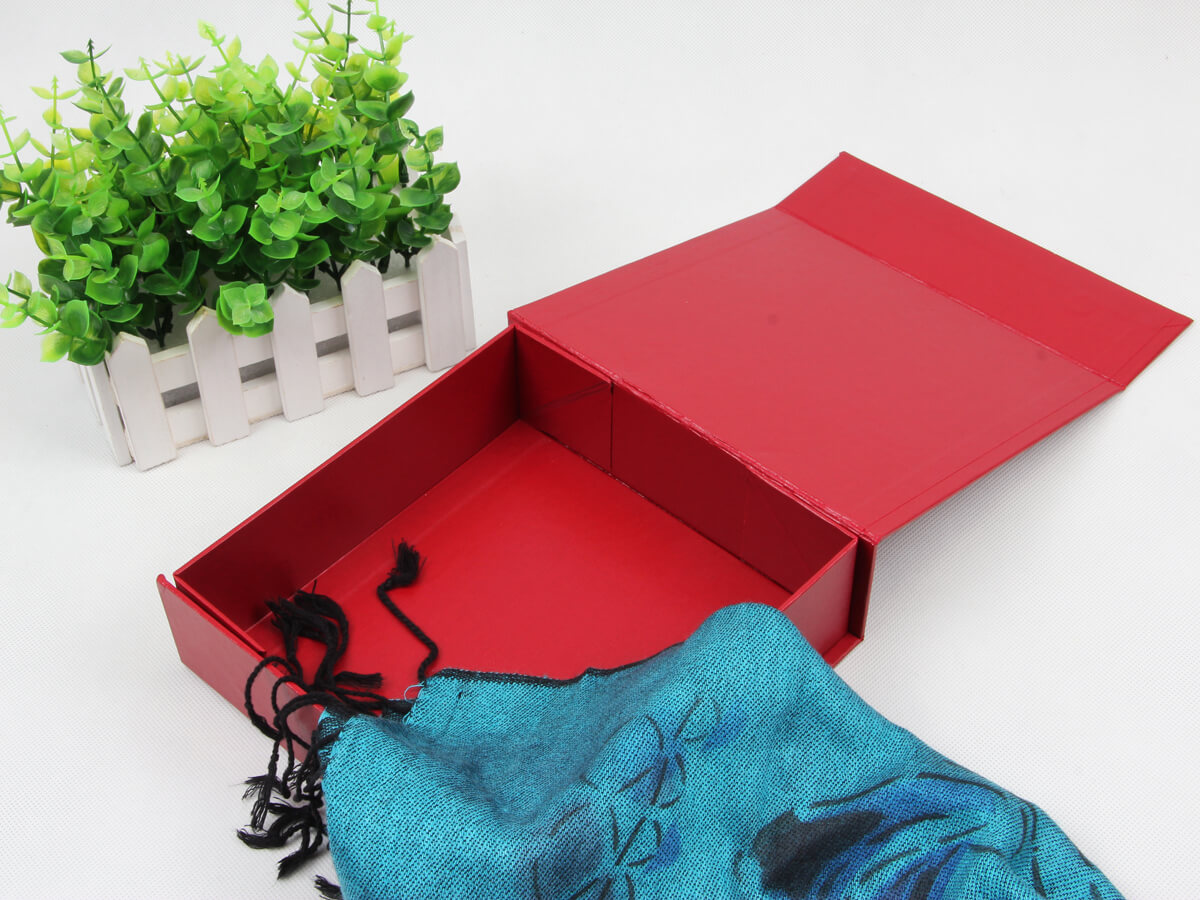 Embossing Folding Leatherette Paper Scarf Boxes