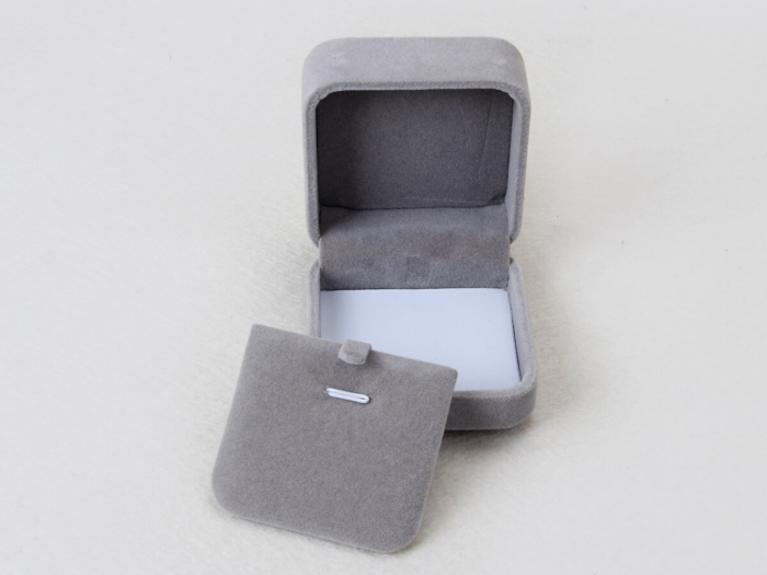 Flannel Jewelry Bracelet Packaging Boxes Inside Material