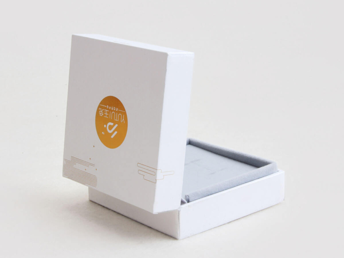 Jade Rabbit Jewelry Packaging Boxes Open Way
