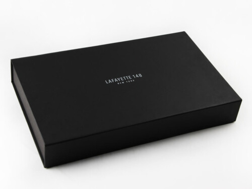 Embossing Black Paper Shirt Box with Hot Stamping Logo