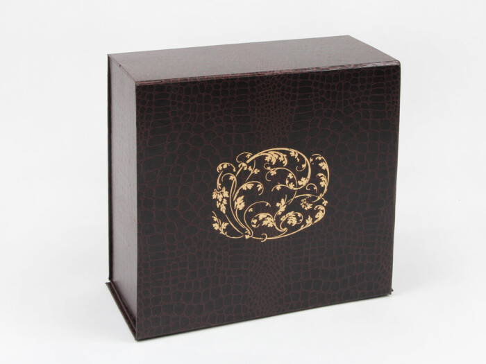 Leather Paper Garment Packaging Boxes