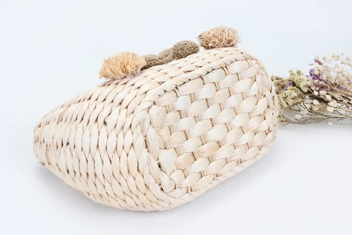 Straw Corn Husk Basket with Woven Paper Bear
