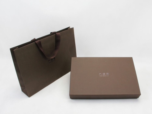 Luxury Scarf Packaging Boxes and Handbags