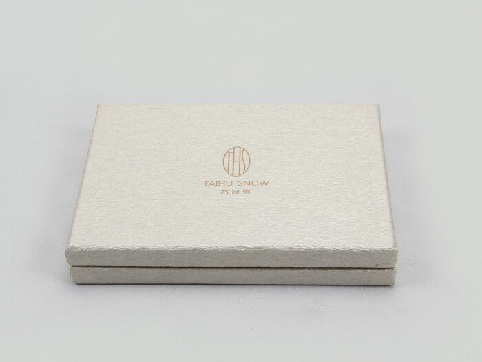 Luxury Silk Pillow Cover Packaging Boxes logo Technique