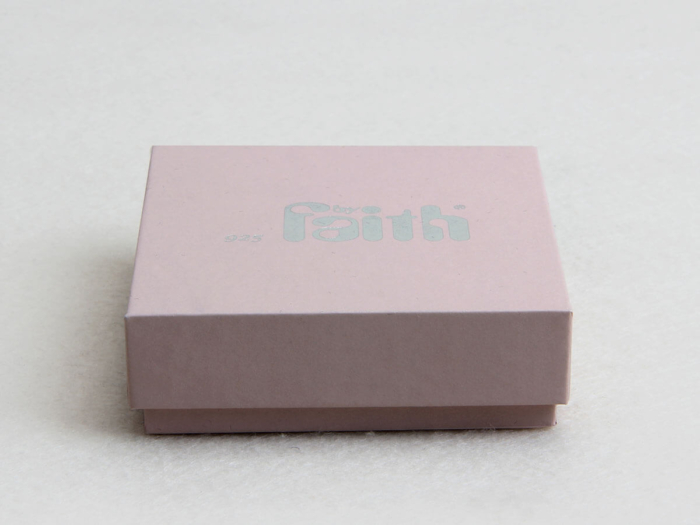 Pink Jewelry Studs Packaging Boxes Corner Detail