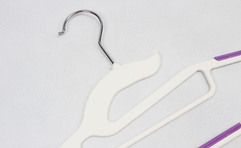 Plastic Coating Stainless Steel Garment Hangers Set material