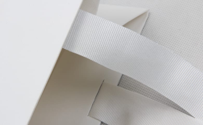 Luxury Embossing Paper Bag Grosgrain Ribbon