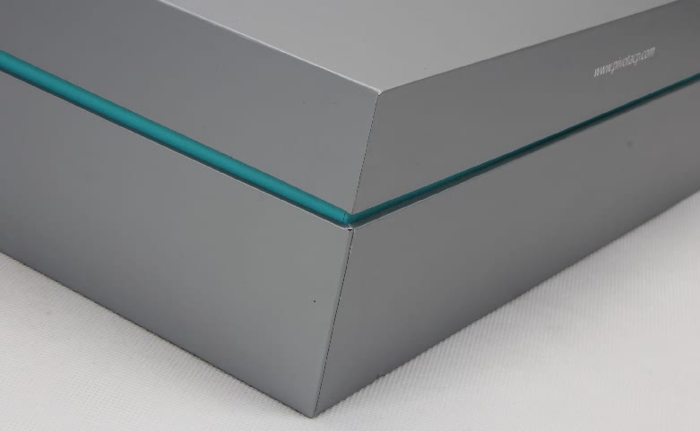 Rigid Decorative Board Boxes With Lift-off Lids And Foam Inserts detail
