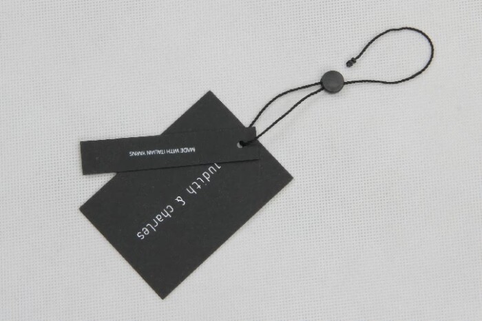Embossing Paper Clothing Hang tag With Tablets