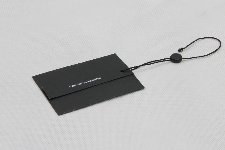Embossing Paper Clothing Hang tag with Tablets