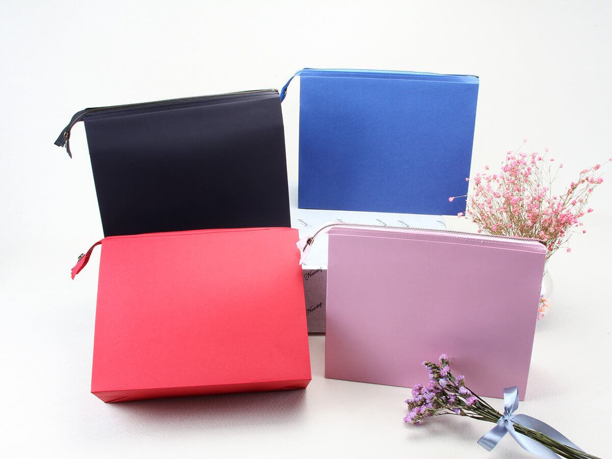 Envelope bag top with zipper