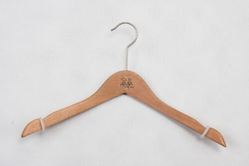 Elegant Durable Wooden Clothes Hangers With Soft No-slip Ring