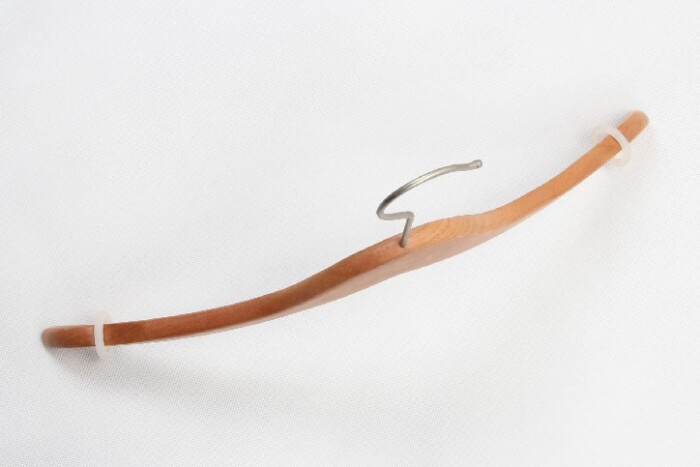 Wooden Clothes Hangers With Soft No-slip Ring