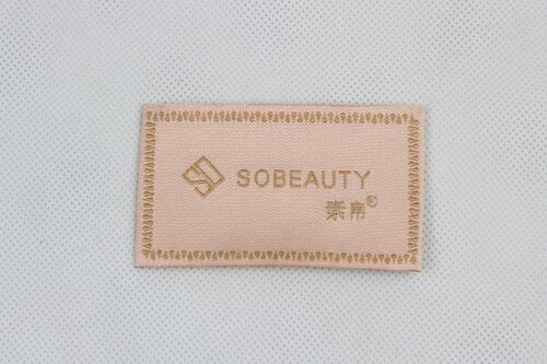 Elegant Woven Neck Labels For Women's Wear