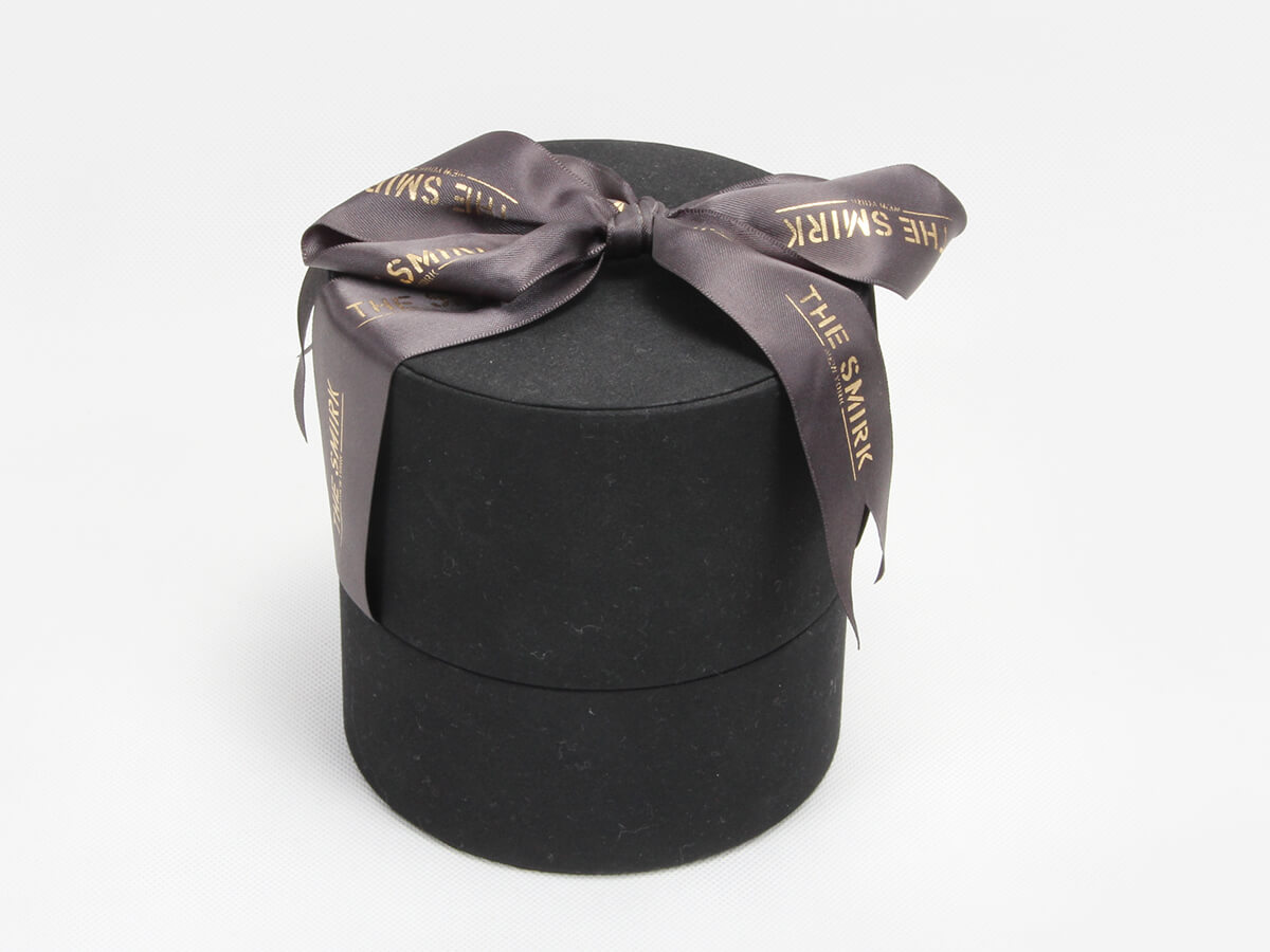 Pretty Cylinder Gift Packaging Boxes Ribbons Detail