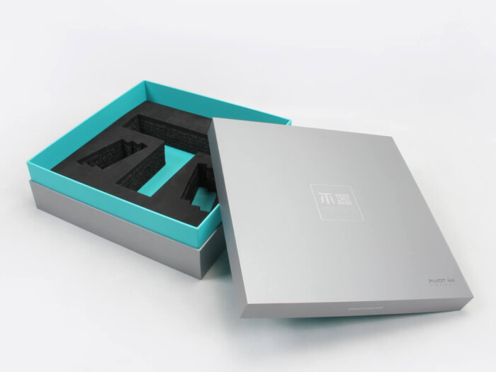 Rigid Decorative Board Boxes With Lift-off Lids And Foam Inserts Details