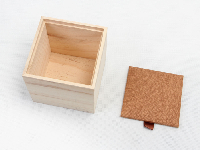 Solid Wooden Gift Packaging Boxes Top Lid Detail