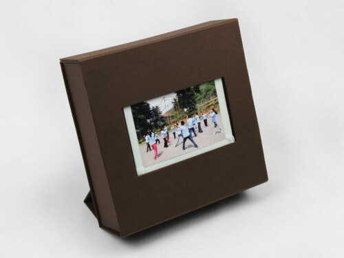 Stand Folding Garment Packaging Boxes With Gift Card or Photo