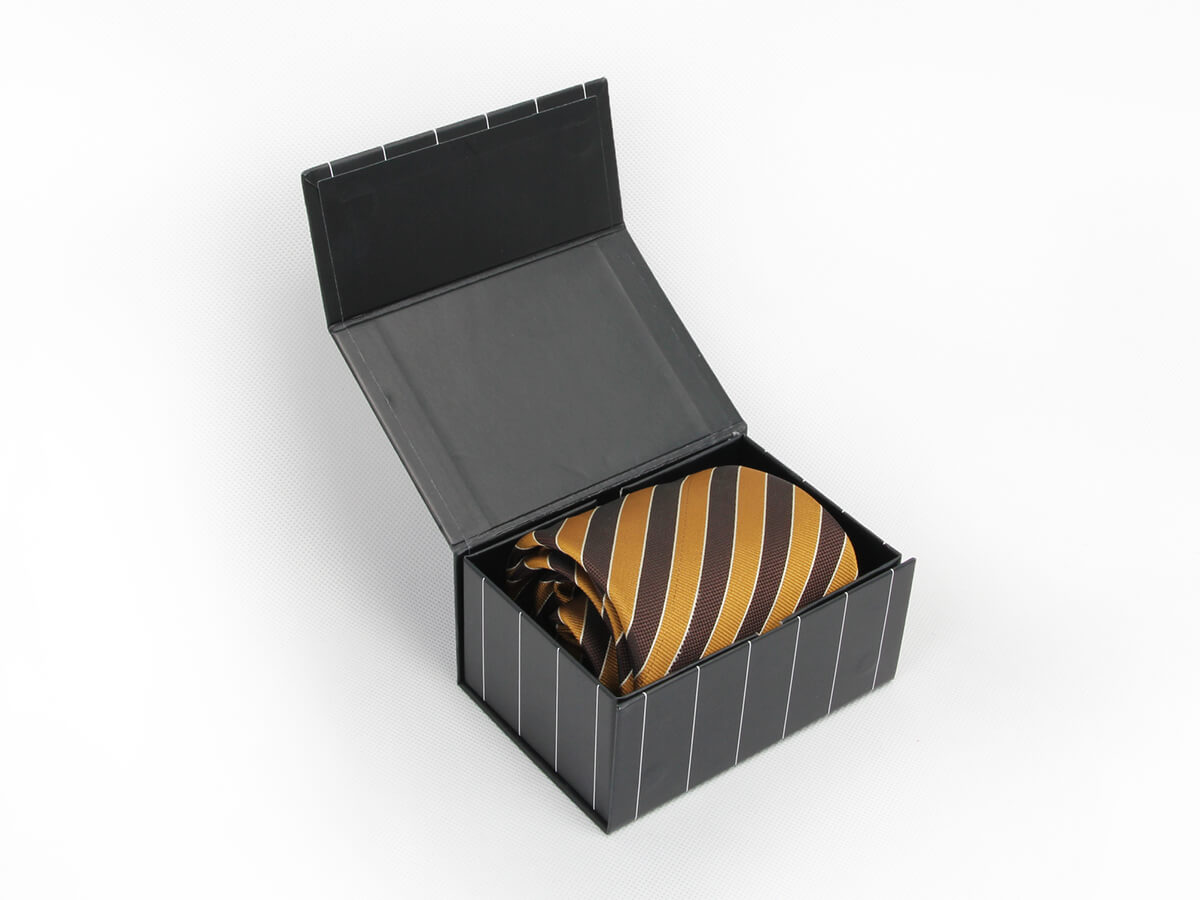 Men’s Folding Necktie Box with Striped Print