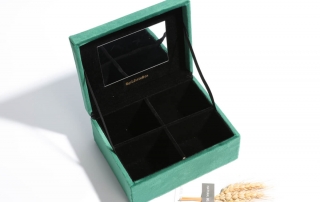 Co-branded Mini Velvet Jewelry Boxes Storage Case