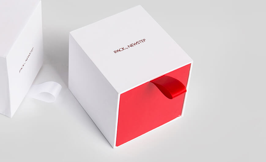 Beauty Gift Box with Ribbon