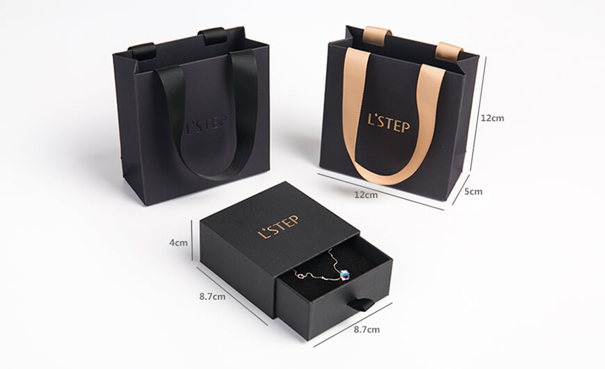 Pendant Packaging Boxes and Bags Size