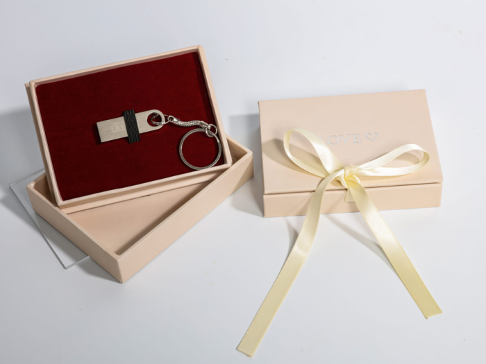 Wedding Gift Packaging Boxes For USB and Card