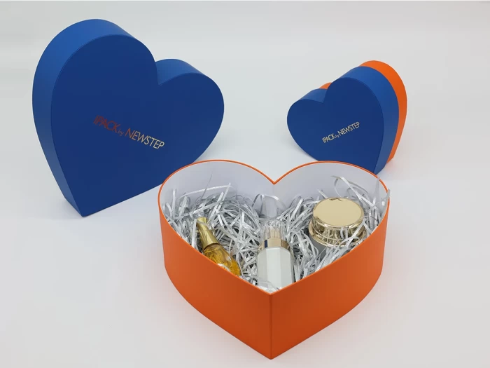 Love Heart Shape Gift Boxes