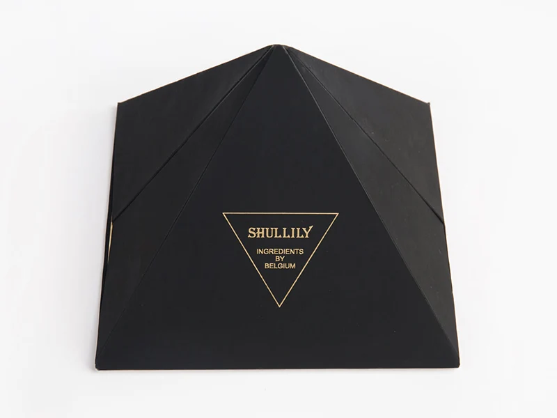 https://www.newstep2000.com/products/luxury-pyramid-chocolate-packaging-boxes