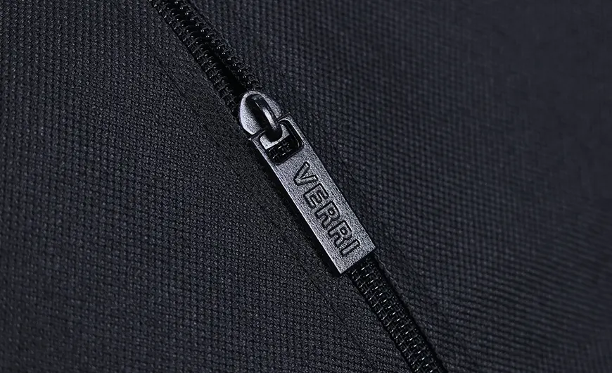 Luxury 600D Garment Suit Cover Bag with Embossing Logo Zip
