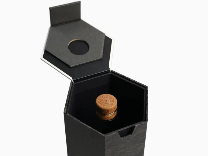Luxury Hexagon Whisky Packaging Boxes Top Lid Open