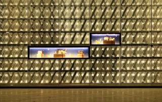 Louis Vuitton Christmas Window Display 2023