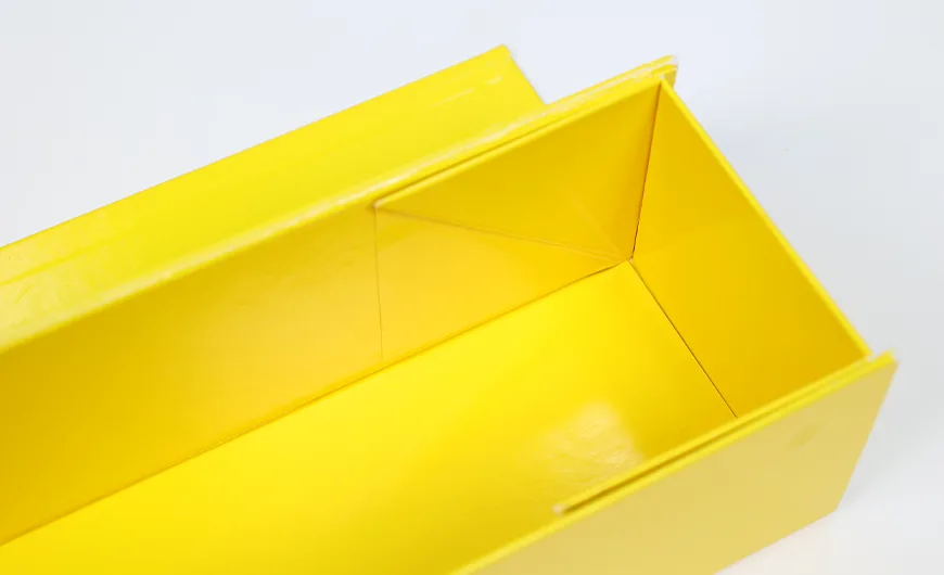 Premium Brandy Folding Box Inside Detail