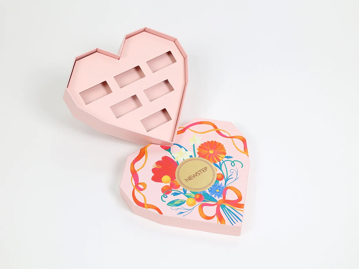 Valentine's Day Chocolate Heart Shape Gift Boxes Opening